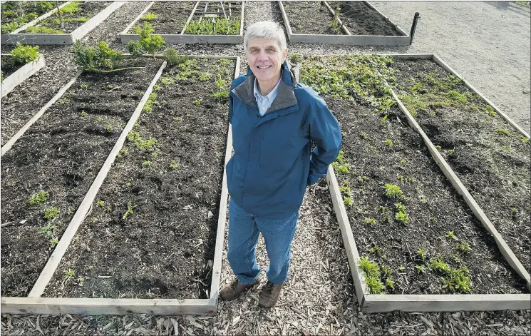  ?? ARLEN REDEKOP/PNG ?? Longtime food advocate Grant Rice has written a report that says Surrey and Burnaby are lagging behind on the creation of community gardens.