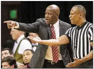  ?? AP/L.G. PATTERSON ?? Arkansas Coach Mike Anderson (left) and the Razorbacks face a tough stretch of games in which they must perform well if they hope to have a chance to reach the NCAA Tournament.