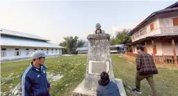  ?? RAHUL KARMAKAR ?? A statue of Mahatma Gandhi. Shidi village, about 22 km inland from Vijaynagar, is now Gandhigram.