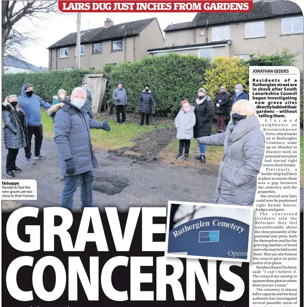  ??  ?? Unhappy Residents feel the new graves are too close to their homes