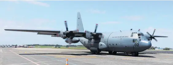  ?? Photos / Paul Williams ?? The Hercules C-130H at Base Ohakea. ¯