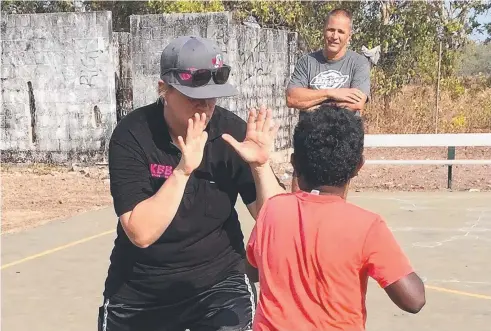  ?? Picture: SUPPLIED ?? FOCUSED ON FITNESS: Cape York boxing trainers Beaver Brophy and Ken Dalton deliver a boxing program at Wujal Wujal.