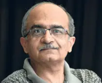  ??  ?? PRASHANT BHUSHAN.