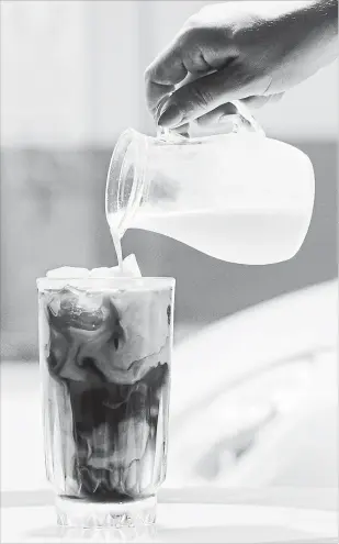  ?? JOHN VAN BEEKUM NYT ?? Once found primarily in the trendiest coffee shops and kitchens of adventurou­s home baristas, cold brew iced coffee has become a year-round staple.