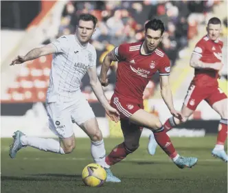  ?? ?? 0 Aberdeen secured an important victory over Hibs at Pittodrie before the internatio­nal break
