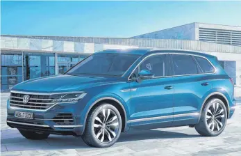  ?? FOTO: DPA ?? Die Designer haben den Touareg mit mehr Chrom geschmückt als jeden anderen Volkswagen.