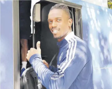  ?? ÁNGEL DE CASTRO ?? Jair Amador, antes de comenzar un viaje con el Real Zaragoza.