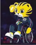  ??  ?? Maskot Rimau pada majlis pembukaan Sukan Para ASEAN KL2017.