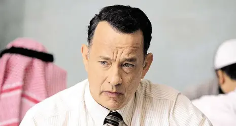  ?? Foto: Falcon ?? Tom Hanks se vypraví za obchodem snů na Střední východ ve filmu Hologram pro krále.