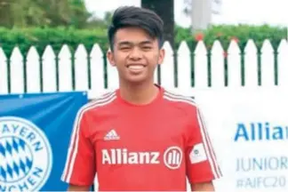  ?? Allianz Junior Football Camp photo ?? GERMANY BOUND. Baguio City High School’s Aeron Christian Tenollar will represent the country together with Jan Meir Mitra for the Allianz Junior Football Camp with with FC Bayern Munich in Germany.