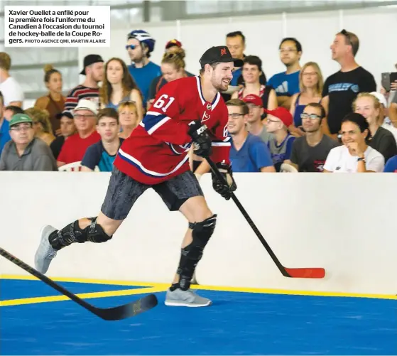  ?? PHOTO AGENCE QMI, MARTIN ALARIE ?? Xavier Ouellet a enfilé pour la première fois l’uniforme du Canadien à l’occasion du tournoi de hockey-balle de la Coupe Rogers.