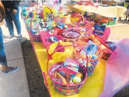  ??  ?? Children who attended the event received an assortment of treats.