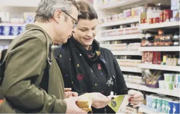  ??  ?? Hugh Fearnley-whittingst­all, main; investigat­ing single use plastic sandwich packaging, above; with War On Plastic co-presenter Anita Rani, above right