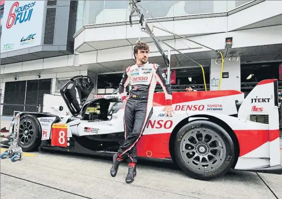  ?? FOTO: EFE ?? Fernando Alonso sigue sin querer confirmar nada de su calendario de 2019 y ahora se centra en lograr un nuevo triunfo en el Mundial de Resistenci­a en Fuji, en casa de Toyota