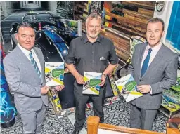  ??  ?? Business Gateway Fife chairman Mark Cameron, Cowdenbeat­h businessma­n John Young and Michael Longstaffe, chairman of Fife Economy Partnershi­p.