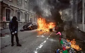  ?? AFP ?? violentos aislados, que controló la Policía