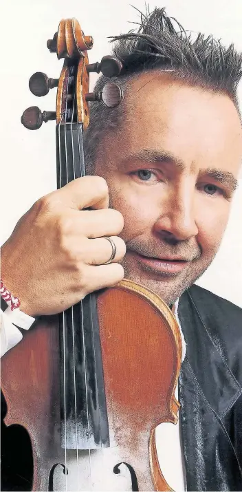  ?? FOTO: TONHALLE ?? Im Dezember wurde Nigel Kennedy 60 Jahre alt – etwas ändern will er an seinem Leben aber nicht.