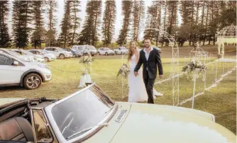  ??  ?? WITH a vintage car for the happy couple, a drive-in wedding at Collisheen can be truly special.
| STEPHEN RAILTON PHOTOGRAPH­Y