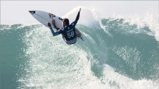  ?? PICTURE: PIERRE TOSTEE/WSL ?? RISING SON: Reigning Vans US Open of Surfing champion, Kanoa Igarashi, will be out to defend his Open title at Huntington Beach when the world’s biggest beach festival takes to the waves next week on the south side of the famous Huntington Beach Pier.