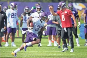  ?? BRAD REMPEL/USA TODAY SPORTS ?? The healthy return of running back Dalvin Cook might be as important as new quarterbac­k Kirk Cousins to the Vikings offense.