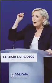  ?? FOTO: DPA/AFP ?? Der Soziallibe­rale Emmanuel Macron tritt am Sonntag gegen die Rechtsradi­kale Marine Le Pen an.