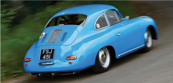  ??  ?? Above: Resplenden­t in ‘Carrera Blue’, the 356 won over the hearts of Mexican spectators. It’s not hard to see why…