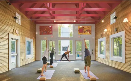  ?? WILD RICE RETREAT PHOTOS ?? Wild Rice Retreat in Bayfield, Wis., offers wellness experience­s rooted in yoga, nature and guided healing. Dr. Anna Roth, a psychologi­st, also offers retreats at the resort focused on grief and loss resulting from the COVID-19 pandemic.