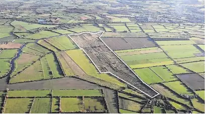  ?? ?? The 106ac farm of former Christmas tree land at Monasterev­in does not have a replanting requiremen­t; below, the farm at Toor, Nenagh comes with a three-column shed.