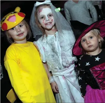  ??  ?? Allanagh Coffey, Izzy Nolan and Kate Meragh enjoying the Gaelscoil Chill Mhantáin Halloween disco in the Grand Hotel, Wicklow.