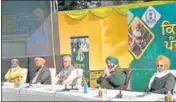  ?? PTI ?? Punjab chief minister Amarinder Singh chairs an all-party meeting in Chandigarh on Tuesday.