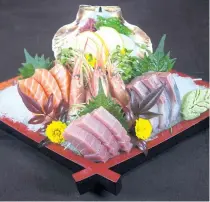  ??  ?? ABOVE
The prime sashimi assortment.