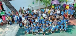  ??  ?? The parents-teachers well-bonded community, the pupils and the entire school staff celebrates EFIC’s 40th anniversar­y