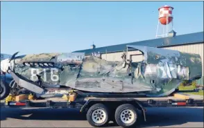  ?? Fagen Fighters Wii MuseuM ?? L’épave du P-51B-1-NA “Mustang” matricule 43-12112 lors de son arrivée à Granite Falls.