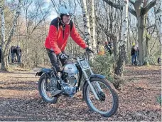  ?? ?? Michael Smallshaw aboard his very pretty 1964 BSA B40.