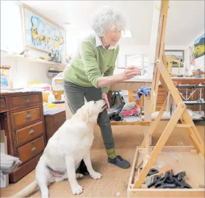  ?? PHOTO: WARREN BUCKLAND ?? Jo Fisher, Te Awanga, oil painting in her home studio.