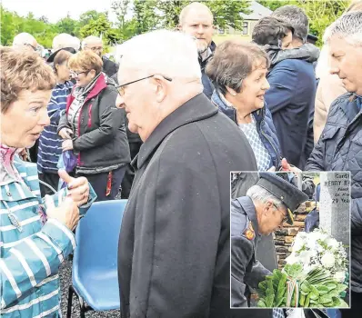  ?? PHOTO: FACHTNA KELLY/MICHAEL MCCORMACK ?? ‘Never be forgotten’: (main) John’s wife Frances Morley speaking to Marty Horkan – father of Colm – and Henry’s wife Anne Byrne speaking to his brother Dermot Horkan; (inset) Garda Commission­er Drew Harris lays a wreath at the ceremony in Loughglynn, Co Roscommon.