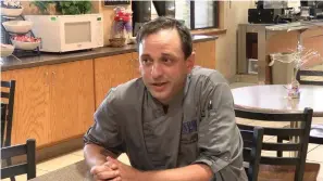  ?? The Sentinel-Record/Lance Porter ?? ■ Karle Johnson describes his experience with the cafeteria at National Park Medical Center as the executive chef.
