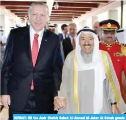  ??  ?? KUWAIT: HH the Amir Sheikh Sabah Al-Ahmad Al-Jaber Al-Sabah greets Turkish President Recep Tayyip Erdogan at Bayan Palace yesterday. — KUNA