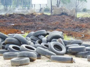  ?? PHOTO: Tadaferua Ujorha ?? The burning of tyres is another source of soot in Rivers State