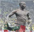  ?? ?? Vincent Aboubakar strips off to celebrate his winner