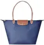  ??  ?? Longchamps
handbag