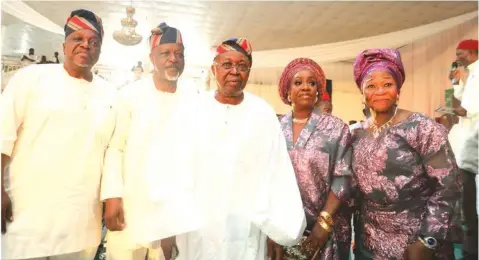  ?? ?? L- R: Children of the deceased, Architect Olakunle Gbadamosi, Architect Abiodun Gbadamosi, Chairman, Caverton Offshore Support Group, Mr. Aderemi Makanjuola, Alhaja Abimbola Adedun and Alhaja Yoyinsola Makanjuola at the Fidau Prayer in honour of the foremost educationi­st, the late Alhaji Jimoh Adisa Gbadamosi held at Eko Club, Surulere, Lagos on Tuesday May 23, 2023. PHOTO: Caverton Offshore Support Group.