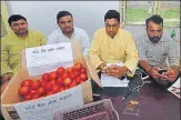  ??  ?? Members of UP Congress Committee staging a protest at the Youth Congress office in Lucknow on Thursday.