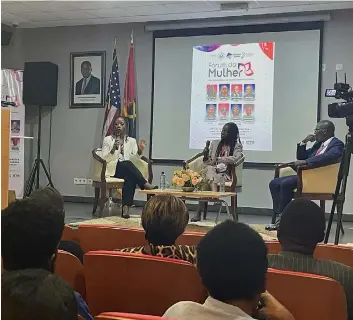  ?? ?? Actividade ocorreu na Mediateca de Luanda, com principal foco no empoderame­nto feminino