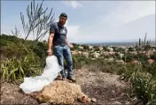  ?? (Photo Laurent Martinat) ?? Trois moutons ont été tués, probableme­nt par un loup, dans un enclos à une trentaine de mètres à peine de la maison des propriétai­res, située dans un lotissemen­t sur les hauteurs de la commune d’Hyères.