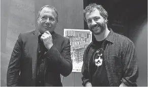  ?? WEINBERG ?? Garry Shandling and Judd Apatow JON