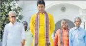  ?? PTI FILE ?? Tripura CM Biplab Deb (centre) with BJP’s incharge for the state Sunil Deodhar (2nd from right)
