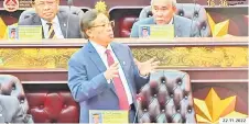  ?? ?? Abang Johari addresses the DUN when tabling the Bill.