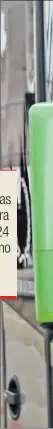  ??  ?? INSEPARABL­ES . Messi y Suárez llegaron no se separaron ni un instante en toda la jornada.