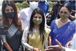  ?? — PTI ?? Three newly-elected TMC MLAs — Aditi Munshi, Lovely Moitra and June Maliah — at the West Bengal Legislativ­e Assembly premises in Kolkata on Saturday.